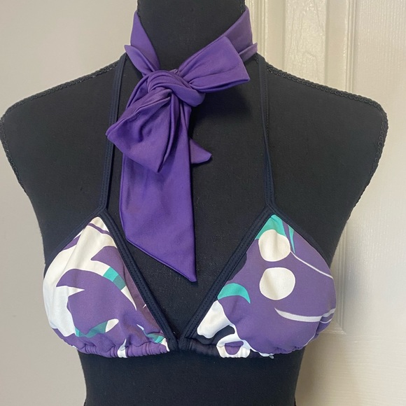 Bikini Top With Matching Wrap - Picture 13 of 13